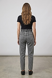 GRİ BELİ LASTİKLİ JEANS